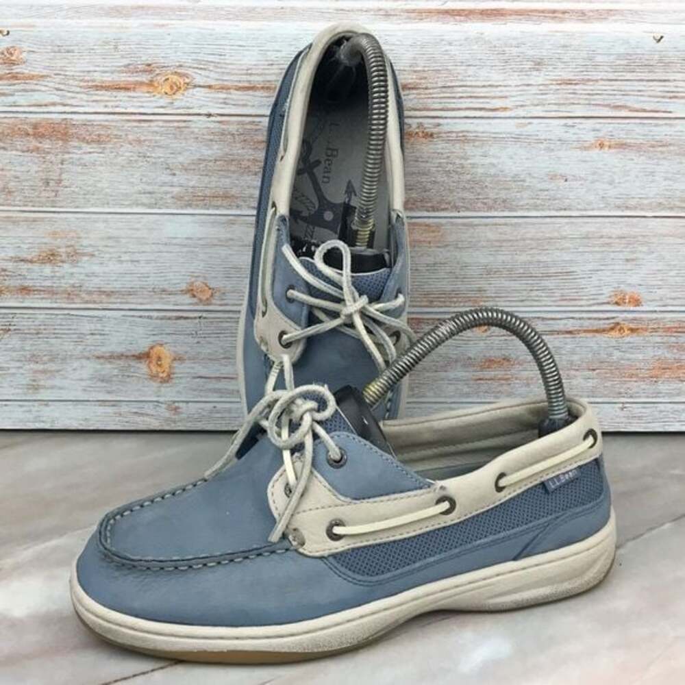 L.L. Bean Women's 2-eye Lakeside Boat Shoes in Blue/Gray size 8W